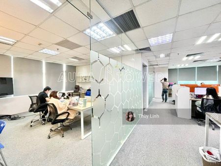 Cho thuê văn phòng 200m2 full nội thất, sẵn fitout nguyễn văn trỗi, phú nhuận