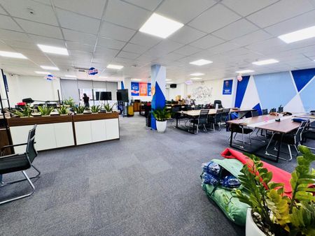 Cho thuê sàn VP mặt phố Xã Đàn. 80m2 thông sàn, view sáng tự nhiên. 10tr/th