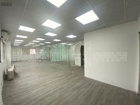 Chỉ còn 1 sàn - văn phòng Võ Văn Tần, Quận 3 - giá rẻ - sẵn fit - out