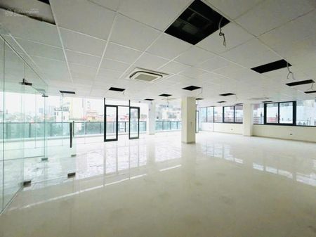 Cho thuê VP 52m2 tại Trần Duy Hưng - Đỗ Quang - Hoàng Ngân, Cầu Giấy đường ô tô tránh, vỉa hè 7,2tr