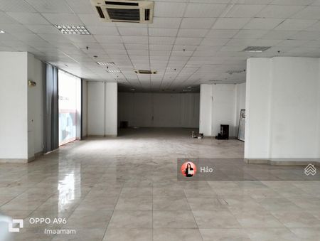 Cho thuê VĂN PHÒNG Greeb Stars 234 Phạm Văn Đồng, dt 227m2, giá 250 nghìn/m2. Bg trần sàn, điều hòa
