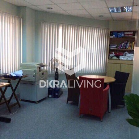 Văn phòng 90m2 đường Nguyễn Bỉnh Khiêm, Quận 1