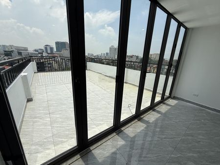 Hot sàn tầng 9 - 10 view hồ Kim Liên coffee, studio. 130 m2 giá 15 triệu 0389930126