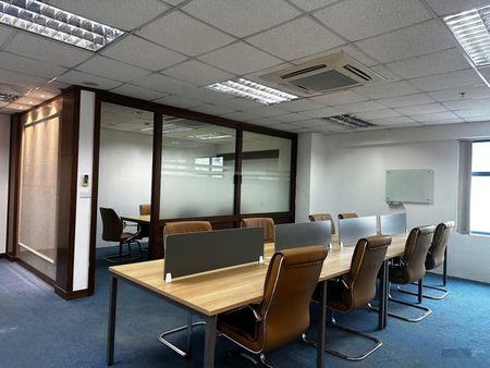 Văn phòng 72m2 chỉ 16tr/th mặt đường Tố Hữu