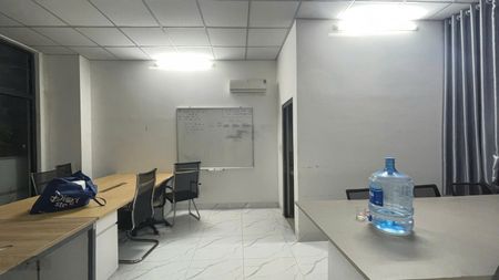 Văn phòng KĐT Vinhomes Q9 giá 5tr DT 50m2