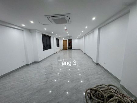Cho thuê nhà Khu đô thị Văn Khê Hà Đông, DT 110m2 x 5,5T lô góc thông sàn, thang máy xe công đỗ cửa