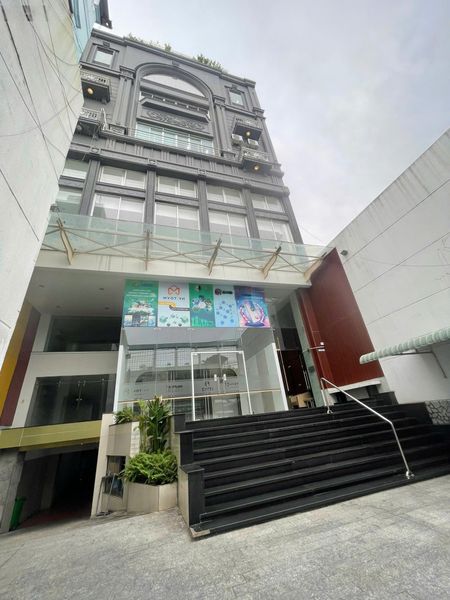 Cho thuê văn phòng 100m2 đẹp giá rẻ ngay mặt tiền Tôn Đản, Quận 4