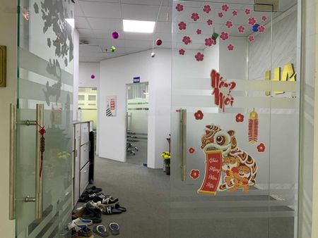 Cần sang nhượng văn phòng 165m2 tại Golden West, Lê Văn Thiêm, Thanh Xuân. Lh: 0388189389 Ms Thảo