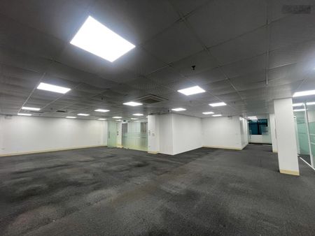 Cho thuê văn phòng, mặt bằng tại 83 Nguyễn Khang, Cầu Giấy, Hà Nội. Diện tích 70m2, 120m2, 300m2