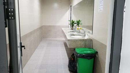 Cho thuê văn phòng tại Thọ Tháp, 38 triệu, 180m2, Cầu Giấy, Hà Nội