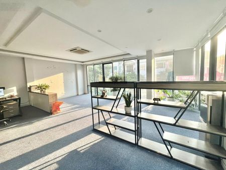 Tôi cần cho thuê văn phòng 60m2 giá chỉ 10tr tại phố Hoàng Quốc Việt