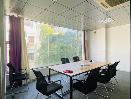 Chỉ hơn 10 triệu có ngay văn phòng 110m2 gần Ngã Tư Sở - Trường Chinh, view thoáng, miễn phí í xe