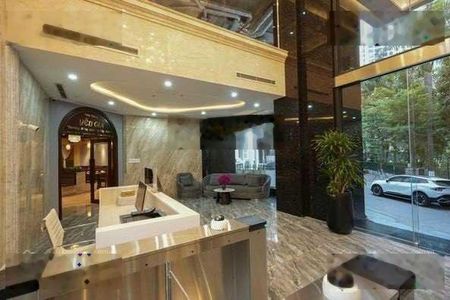BQL tòa nhà WEb3 Tower cho thuê văn phòng diện tích từ 100m2-282m2.Giá 315k/m2/t.Liên hệ 0388189389