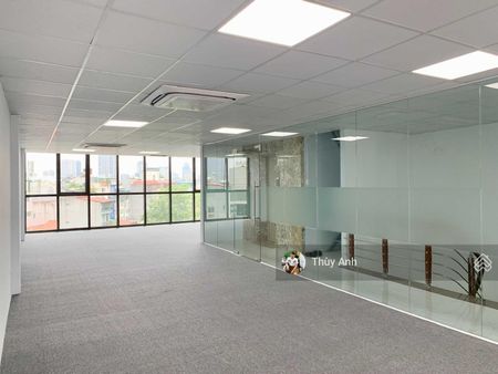 VP rẻ chưa từng có DT: 90m2 tại Trần Thái Tông, Cầu Giấy, LH 0963889698