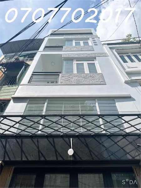 Nhà 5 tầng 5PN 175m2 DTSD Ngang 4.2m gần Chợ, Trường học giá chỉ 6 ty3xx