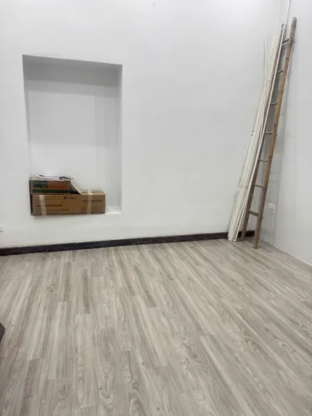 Cho thuê nhà phố Hàng Đậu, Đồng Xuân, Hoàn Kiếm. DT 26m x 3 tầng, giá 7tr