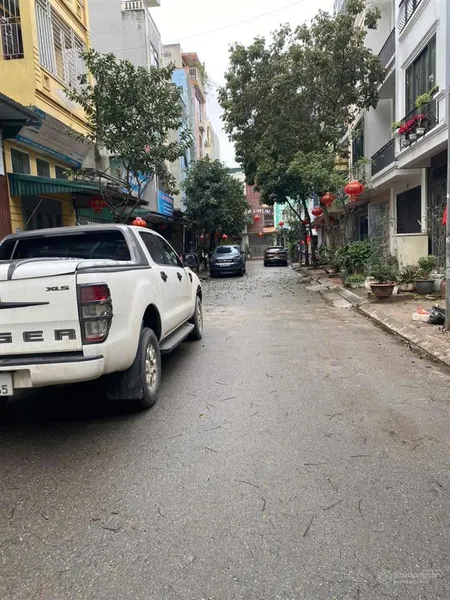 Bán nhà trung tâm văn quán, hà đông vị trí trung tâm gần phố, ô tô tránh, dt 80m2 giá 9.2 tỷ