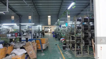 Bán nhà máy sản xuất kinh doanh dt 3000m2, 5000m2, 8600m2 đã xây nhà xưởng, vp tại ccn từ liêm