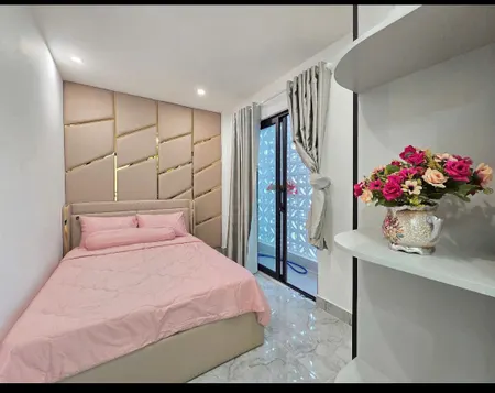 + Mỹ khê, Bán tòa căn hộ 5 tầng, sau mặt tiền đường phan Tứ, trục đường ẩm thực và phố tây đi bộ.
