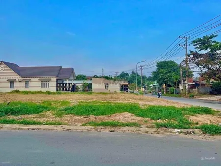 Bán 1,2 sào(26x46=1.256m2) shr full,thổ cư, trung tâm, mt ql 42m dân cư san sát