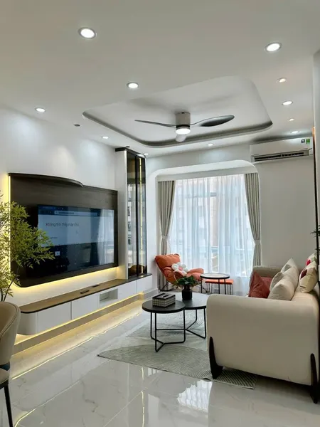 Cần bán nhanh căn hộ Sky garden 3, PMH, Q7, DT 74m2, TK 3PN nhà mới đẹp, giá chỉ 6,1 tỷ