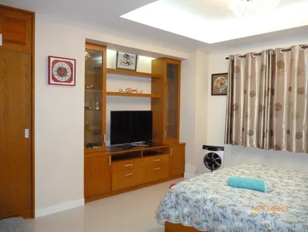 Bán căn hộ Hoàng Diệu, Quận 4, 2 phòng ngủ 80m², giá nhỉnh 4 tỷ