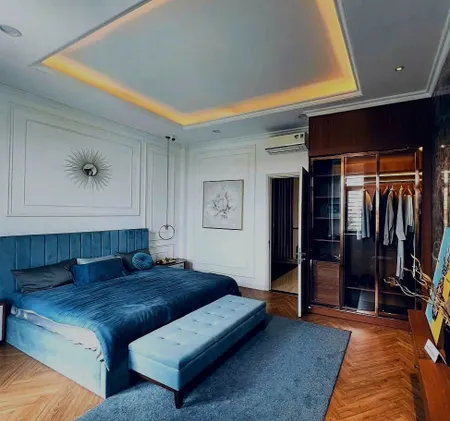 Bán shophouse góc xẻ khe tại Vinhomes Thăng Long Hoài Đức 90m2 giá 18,5 tỷ