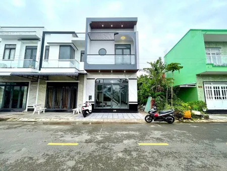 Bán nhà 1 trệt 1 lầu, đường số 20, KDC Nam An Hoà, P. Rạch Giá, T. An Giang