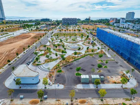 Bán shophouse ven biển Bình Thuận mặt tiền đường lớn 81m2 giá tốt