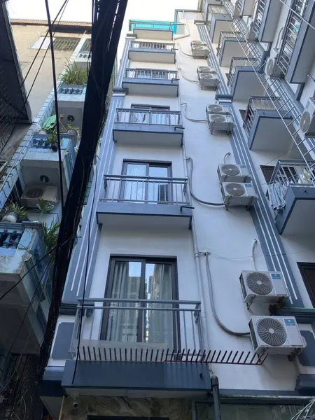 Bán nhà tại phố Kim Mã, Ba Đình, toà căn hộ cao cấp 9 tầng, 122m2, 35 phòng đầy đủ nội thất