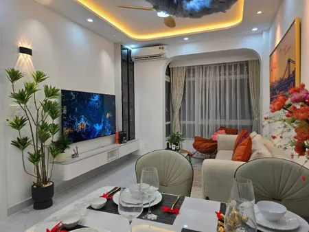 Cần bán nhanh căn hộ Sky garden 3, PMH, Q7, DT 68,86m2, TK 2PN nhà mới đẹp, giá chỉ 5,2 tỷ