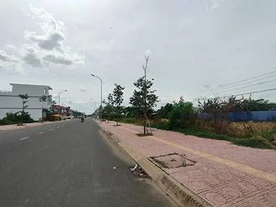 Đất nền giá chỉ 500 triệu/100m2 MT QL50 gần huyện Cần Đước, Long An