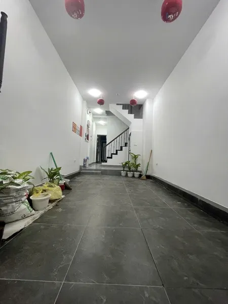 Tòa căn hộ dịch vụ trung tâm Ba Đình, full nội thất, một nhà ra mặt phố, ngõ ba gác