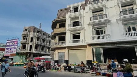 Bán shophouse khối đế 2 tầng Sun Urban City Phường Lam Hạ Phủ Lý Hà Nam 45m² giá 3 tỷ