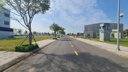 Bán đất sổ sẵn kế bên dự án Eco Retreat - Long An