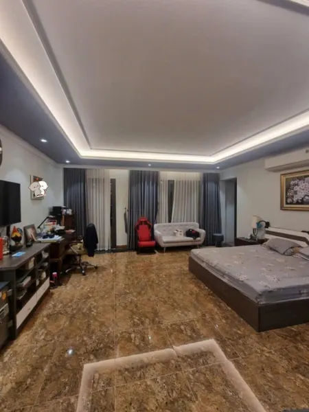 Bán căn hộ dịch vụ Nguyễn Chí Thanh, Quận 11