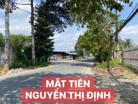 Bán đất mặt tiền Nguyễn Thị Định – Tp Bến Tre, 227m2, full sổ đỏ