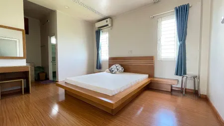 Bán Chung cư mini 180m2 tại Âu Cơ, Quận 11, 30 phòng, thu nhập ổn định