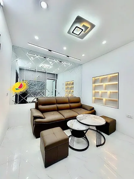 BÁN CHUNG CƯ TẦNG 1 HIẾM, SỔ ĐỎ CHÍNH CHỦ, SÂN TRƯỚC RỘNG 50M², NHÀ RỘNG THỰC TẾ 80M², GẦN CHỢ, TRƯỜNG HỌC