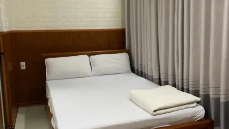 Bán căn hộ dịch vụ 80m2 Phường 7, Phú Nhuận, gần sân bay đầy đủ nội thất
