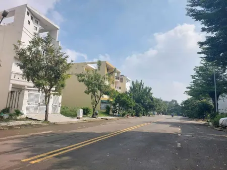 Bán đất nền dự án 5 x 20m, đường Đa Phước 4, Phường Khuê Mỹ, Ngũ Hành Sơn, Đà Nẵng giá 5,8 tỷ