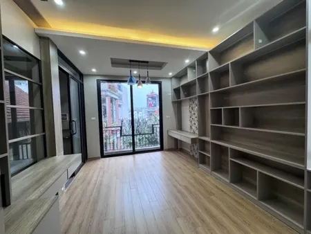 Bán căn hộ dịch vụ 64m2 tại Nguyễn An Ninh, Hai Bà Trưng, Hà Nội ô tô vào tận nơi