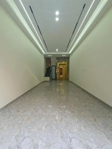 Bán nhà riêng Lạc Long Quân Tây Hồ 36m2 thang máy full nội thất giá 8,7 tỷ