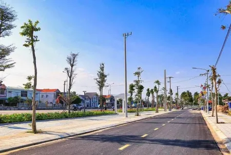 Bán gấp lô Nguyễn Cữu Vân, lô đẹp, bên cạnh góc giao Nguyễn Phan Chánh, giá tốt nhất thị trường