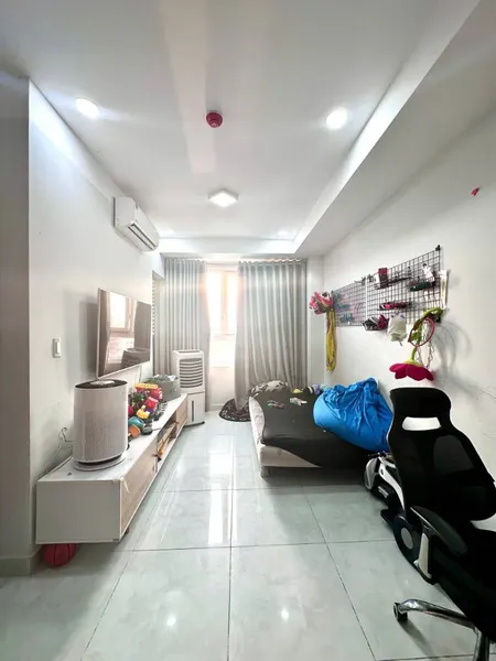Bán nhanh căn hộ ngay chân cầu Nguyễn Tri Phương, Cách quận 1 chỉ 5p đi xe, 63m2, giá 2 tỷ 750