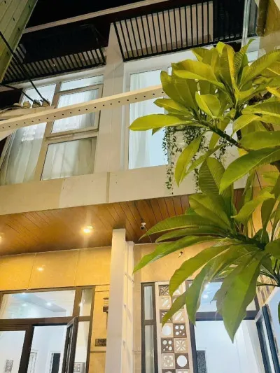 # Nhà Sân Vườn Hồ Bơi gần Big C, 57m2, 2 tầng, 3.xx tỷ