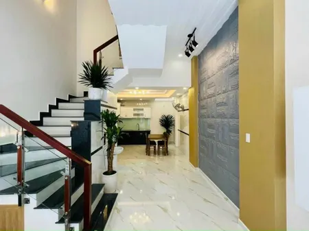 Bán nhà HXH Cách Mạng Tháng 8, phường 4 Tân Bình; (4,5*13) 4 tầng