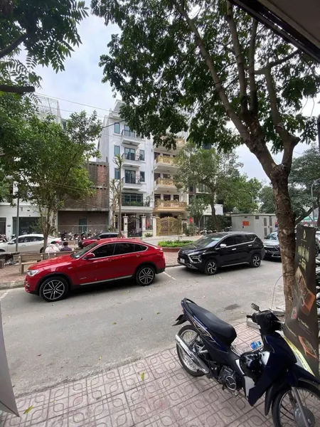 Cho thuê nhà LK Nguyễn Trãi 6 tầng x 120m2, 5 PN, 5 WC, 75 Triệu KD mọi loại hình đỉnh