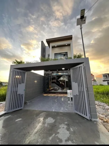 NHÀ 1 TRỆT 1 LẦU - FULL NỘI THẤT CAO CẤP – CHỈ CẦN DỌN VÀO Ở NGAY - GIÁ CHỈ 2 TỶ 4