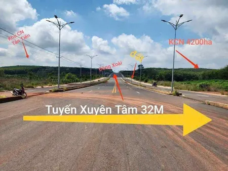 250 triệu sang sổ đất mặt tiền đường Xuyên Tâm 32m lh" 087940636